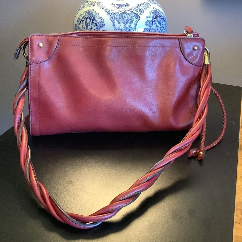 Relic Candy Apple‎ Red Shoulder Bag 🍎🥰🍎 - Picture 4 of 10